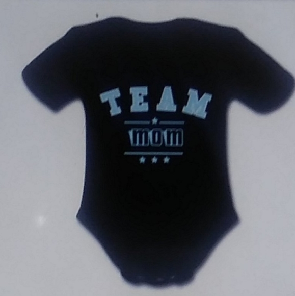 Baby Clothes - Picture 3 of 3